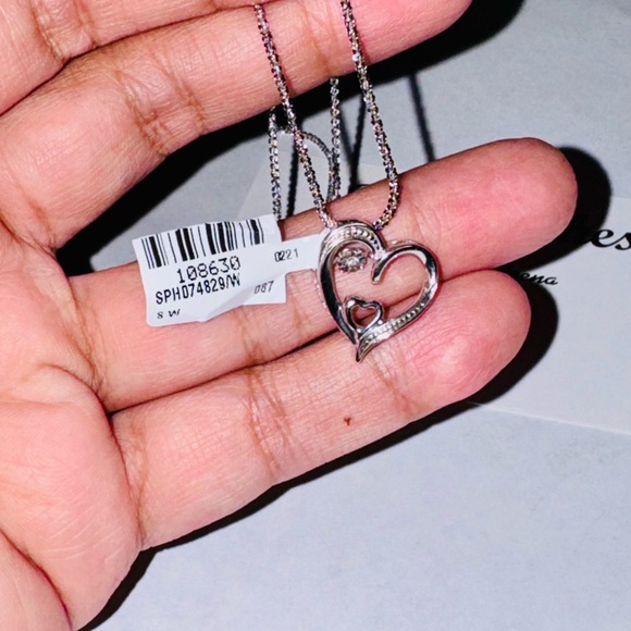 Dancing Real Diamond Heart pendant, Genuine Diamond gift for her, Affordable WOW - Picture 5 of 7